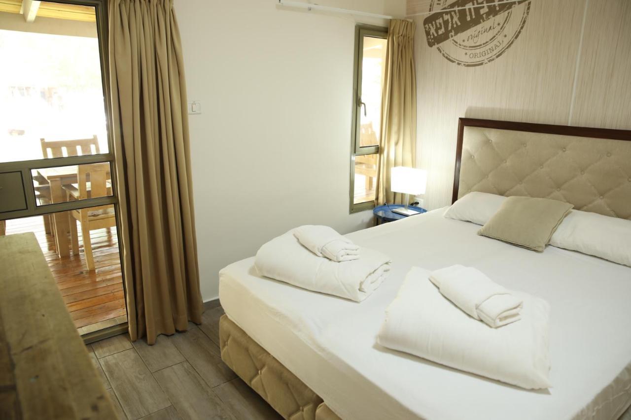 Bait Alfa Kibbutz Country Lodging Bet Alfa Buitenkant foto